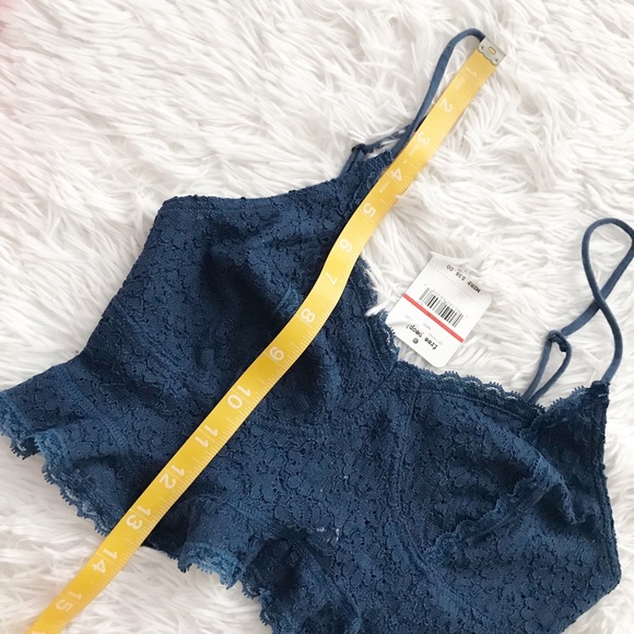 Free People Fleur De Lys Lace Crop Cami 3 Pair NWT - Picture 4 of 6